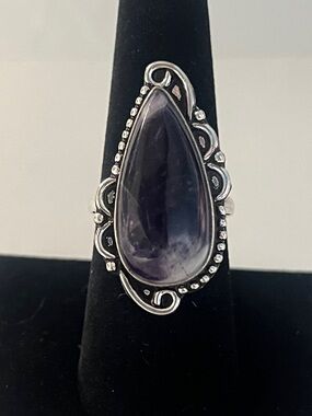 Amethyst Ring 💜 Size 8 | 925 Silver Plated | Classic & Elegant